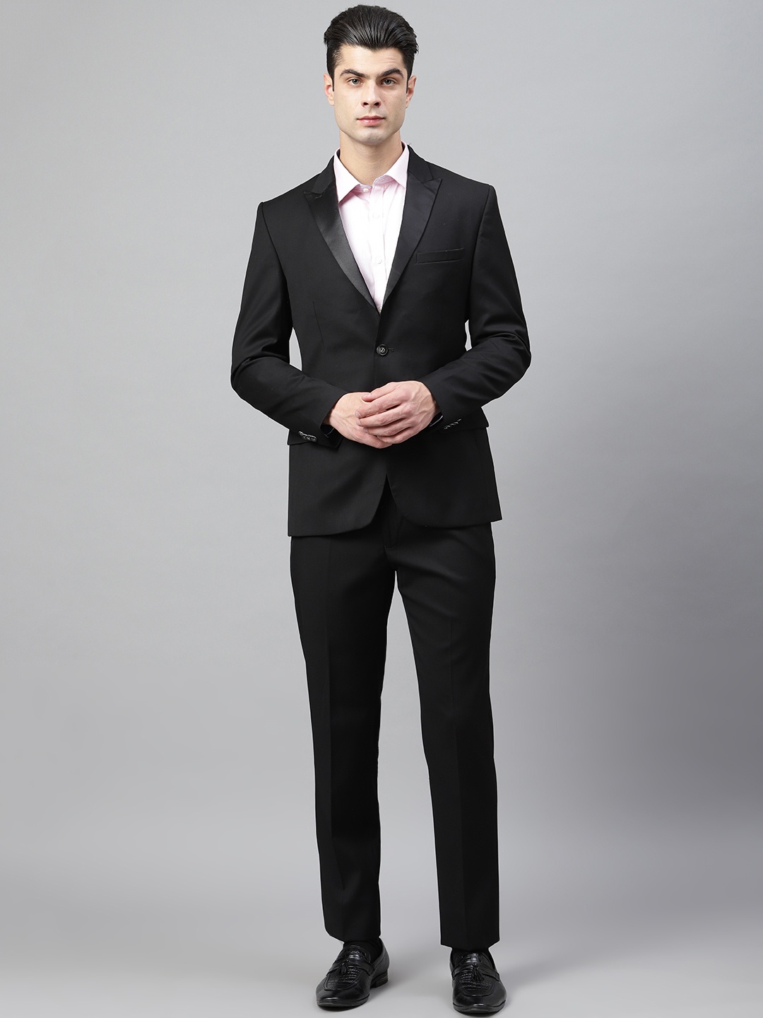 

Park Avenue Men Black Solid Slim Fit Single-Breasted Formal Suit