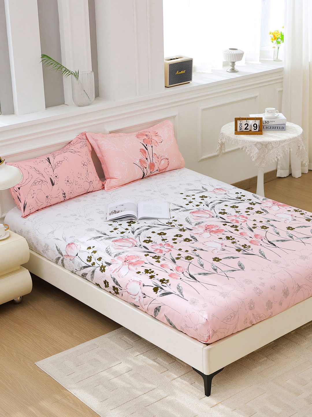 Story@home White & Peach-Coloured Floral 240TC Cotton 1 King Bedsheet with 2 Pillow Covers