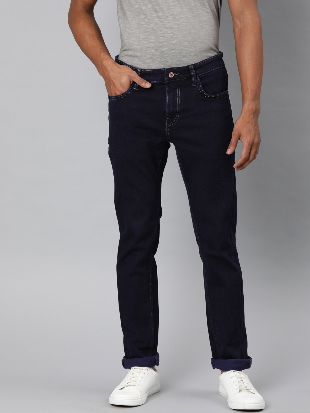 

Indian Terrain Men Blue Slim Fit Mid-Rise Clean Look Jeans
