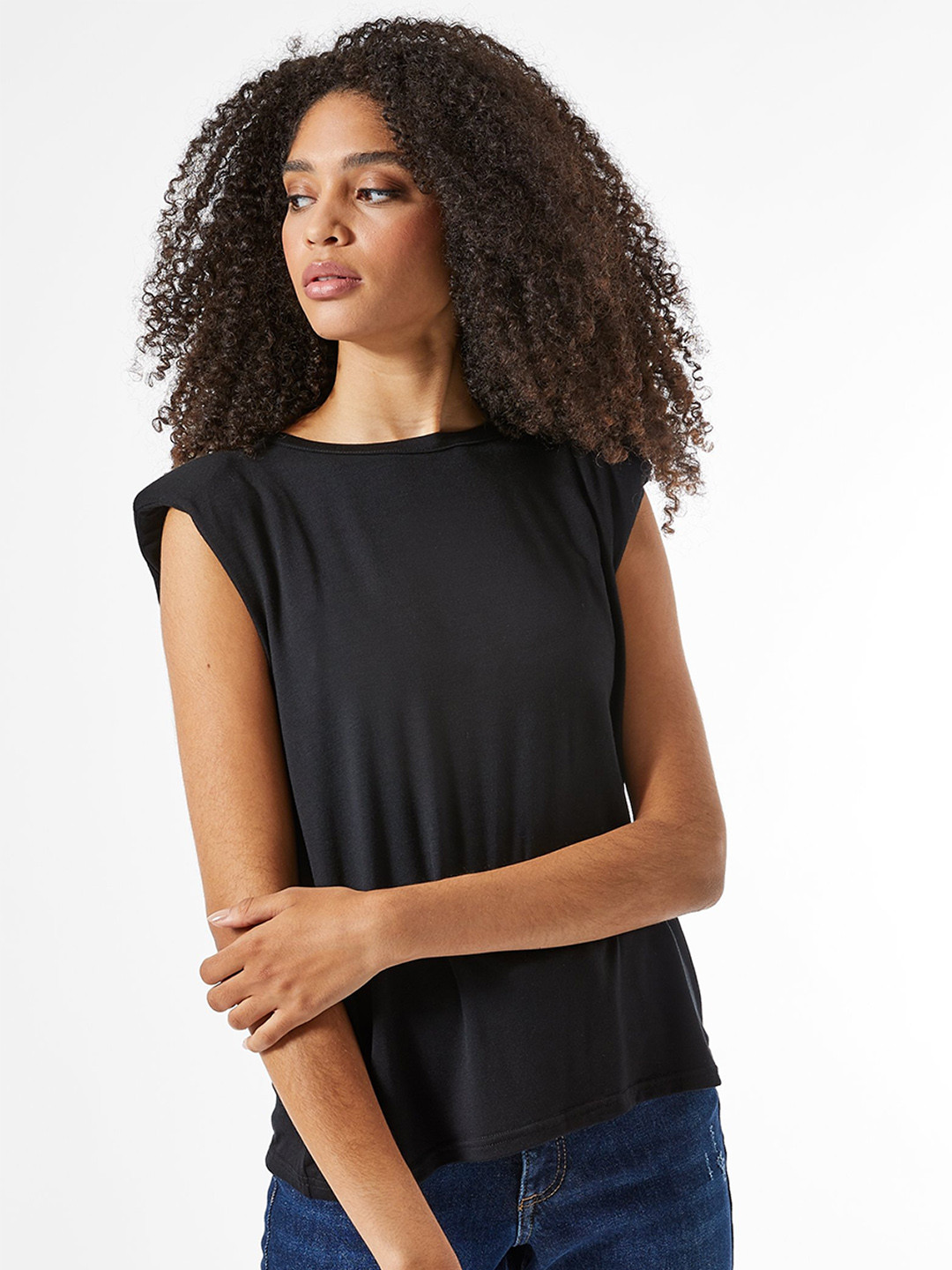 

DOROTHY PERKINS Women Black Solid Round Neck T-shirt