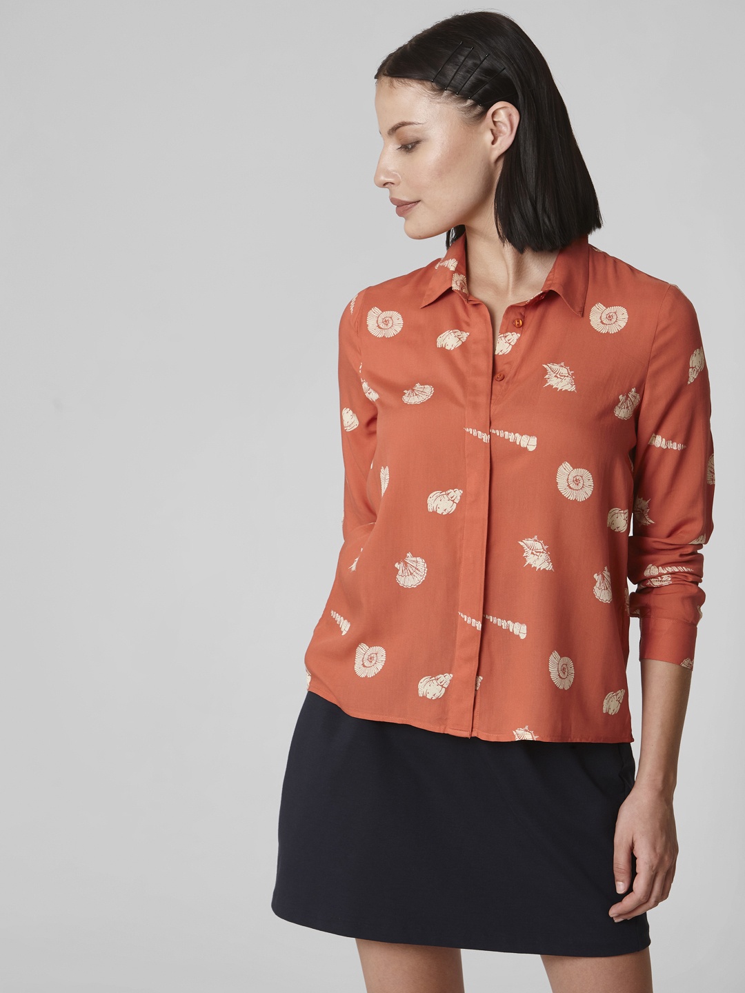 

Vero Moda Women Coral Orange & Beige Regular Fit Conversational Printed Casual Shirt