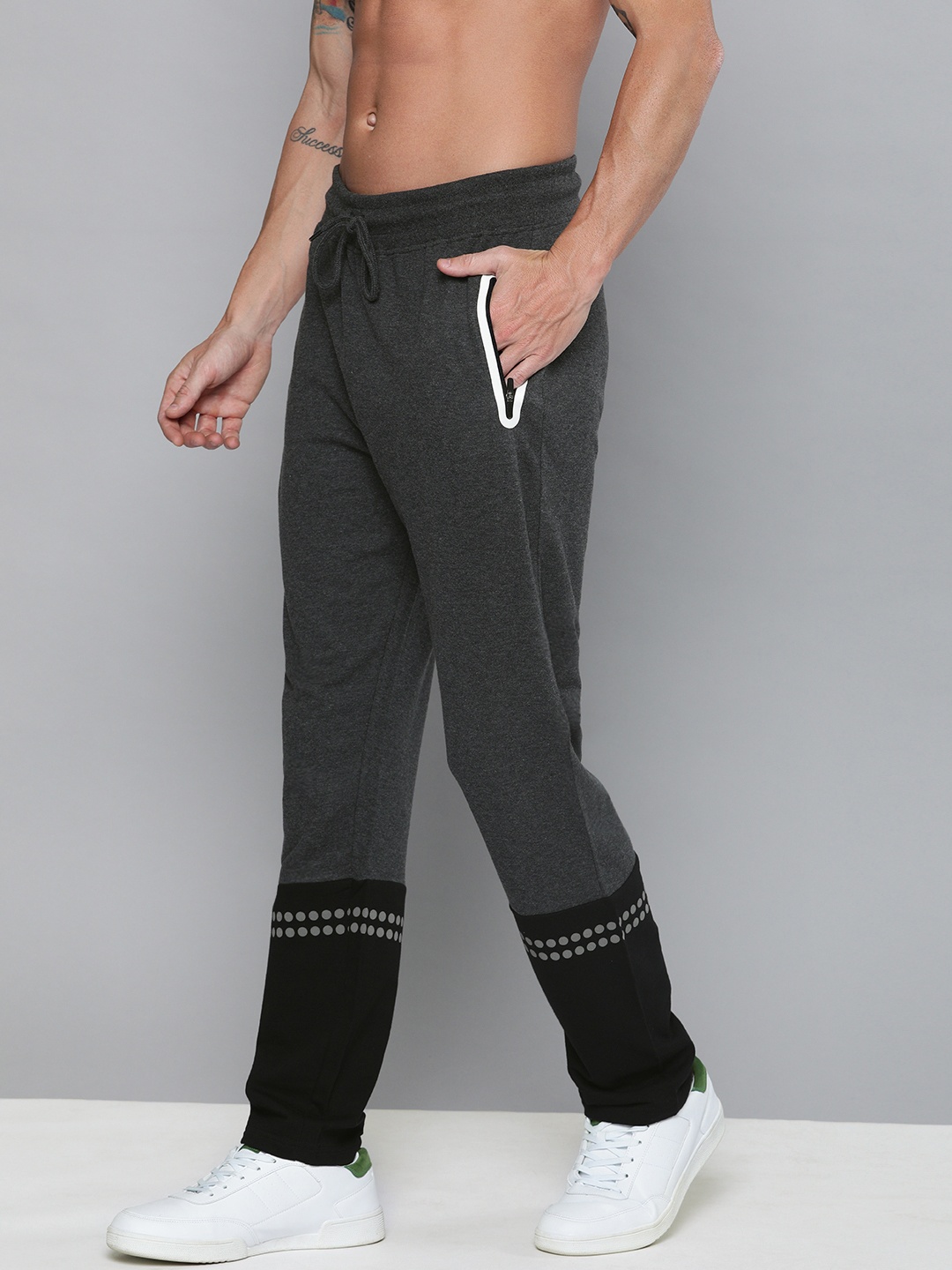 

HERE&NOW Men Charcoal Grey & Black Colourblocked Regular Fit Track Pants