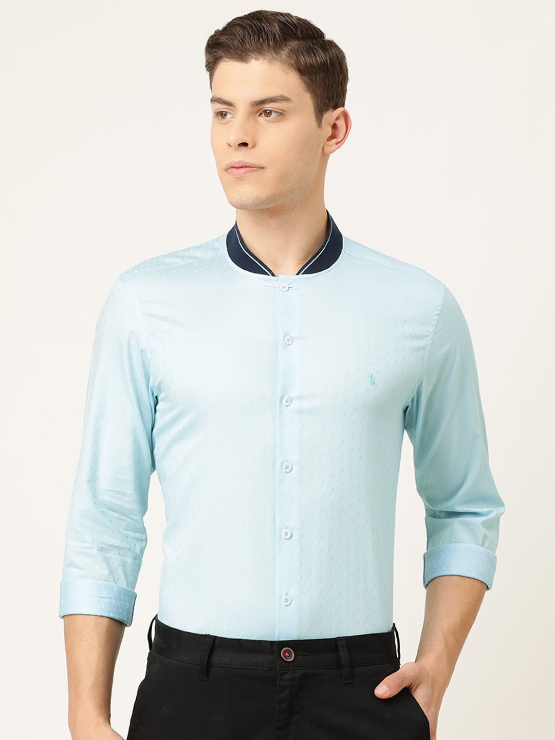 

SIMON CARTER LONDON Men Blue Slim Fit Self Design Smart Casual Shirt