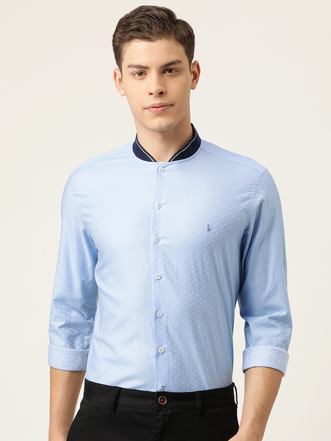 

SIMON CARTER LONDON Men Blue Slim Fit Self Design Smart Casual Shirt