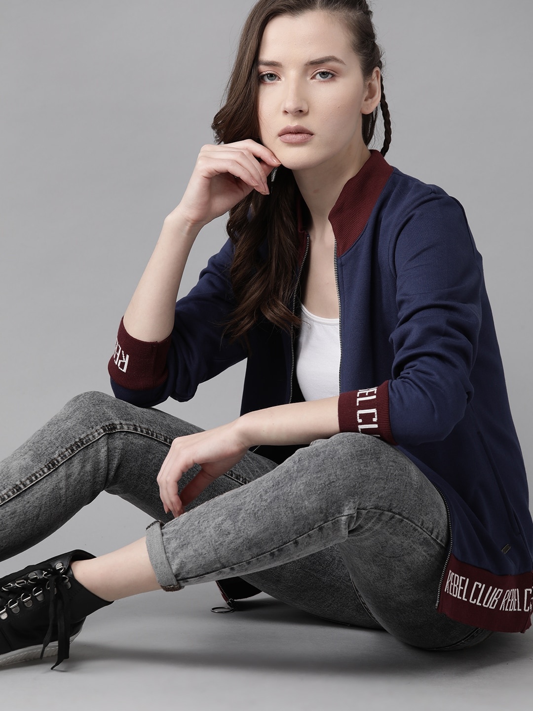 

Roadster Women Navy Blue Antiviral Protective Finish Solid Sweatshirt