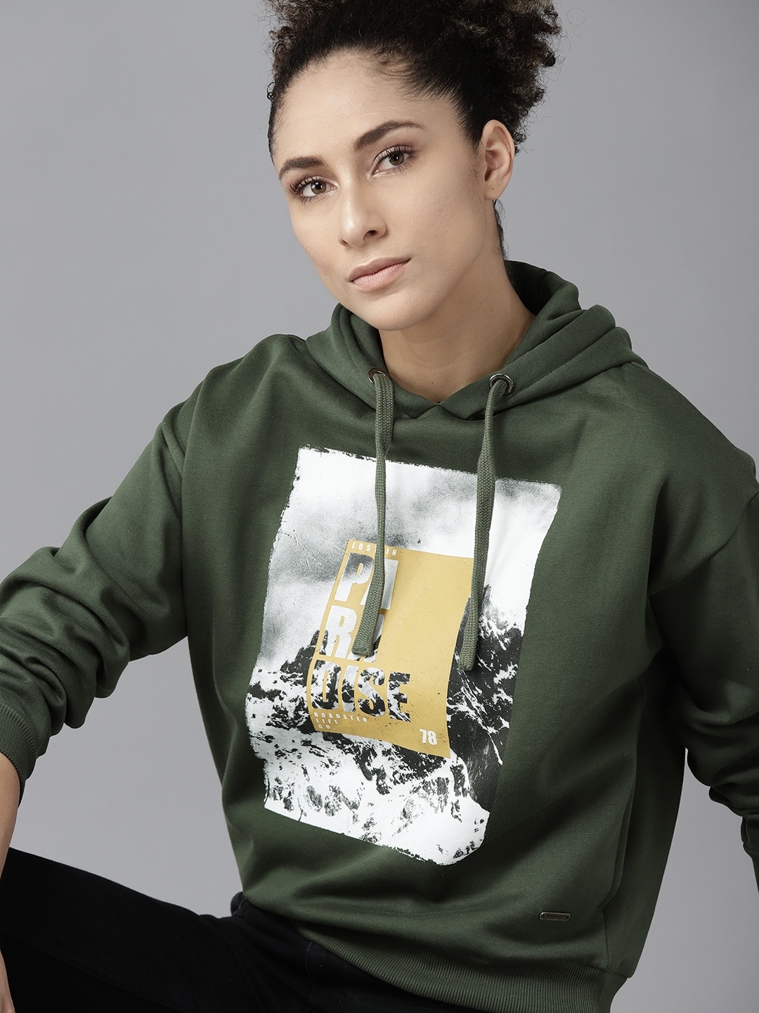 

Roadster Women Olive Green & White Antiviral Protective Finish Printed Hooded Sweatshirt