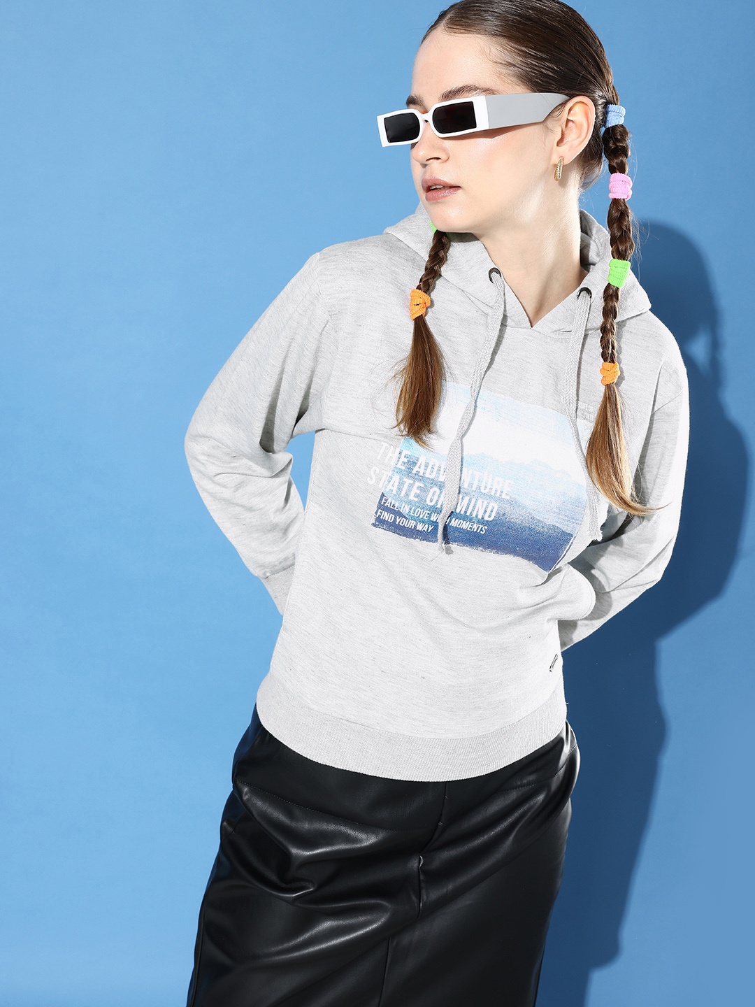 

Roadster Women Grey Melange & Blue Printed Hooded Sweatshirt