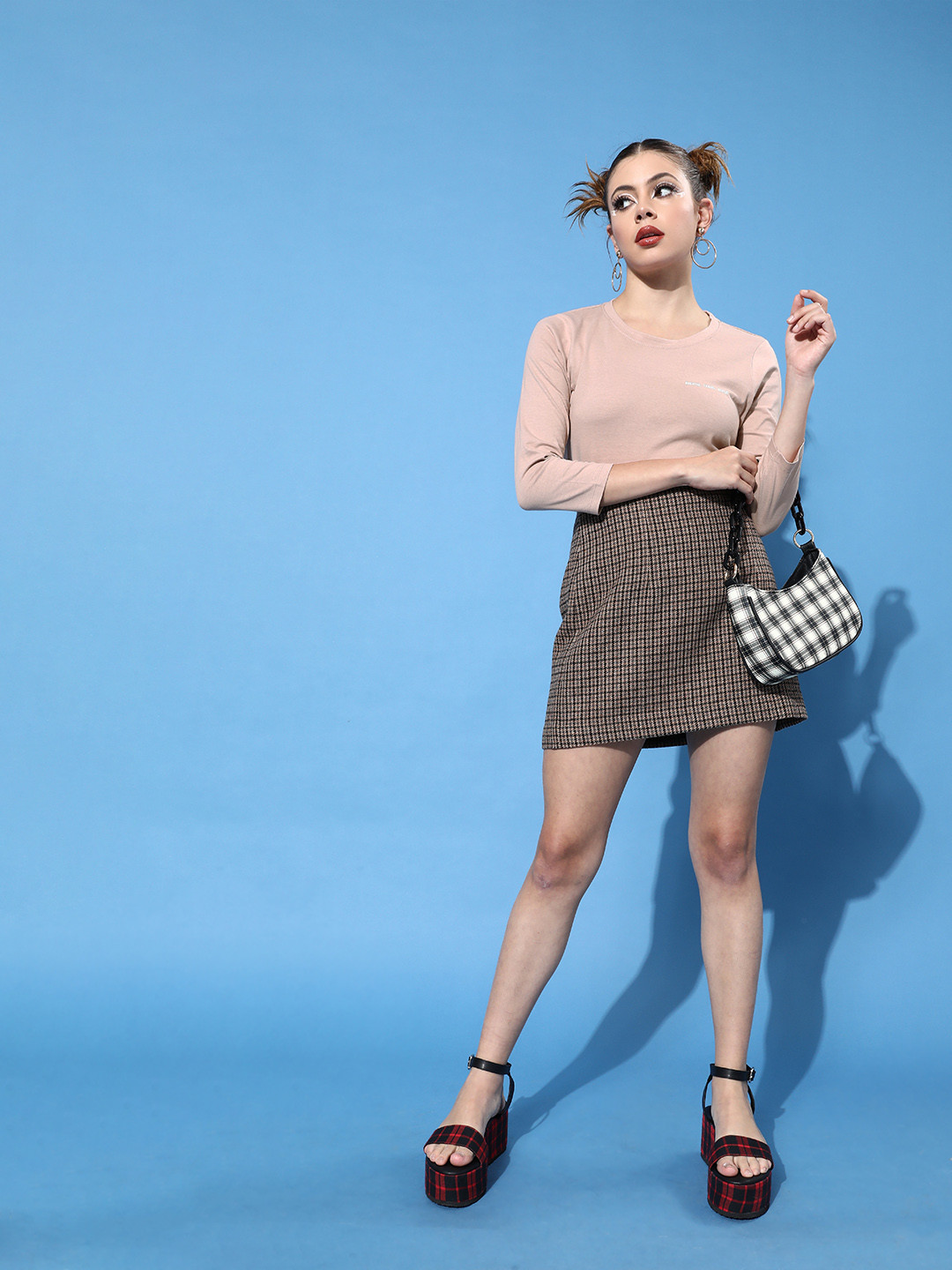 

Roadster Women Classic White Solid Joyful Conversation Tshirt