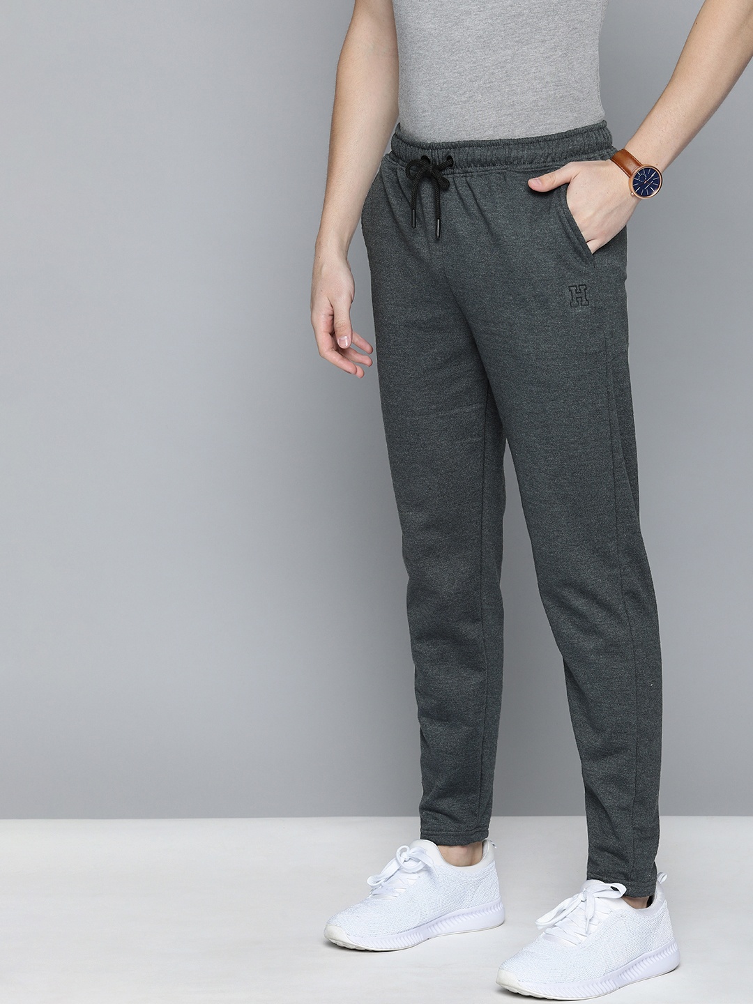 

Harvard Men Grey Melange Solid Tapered Style Track Pants