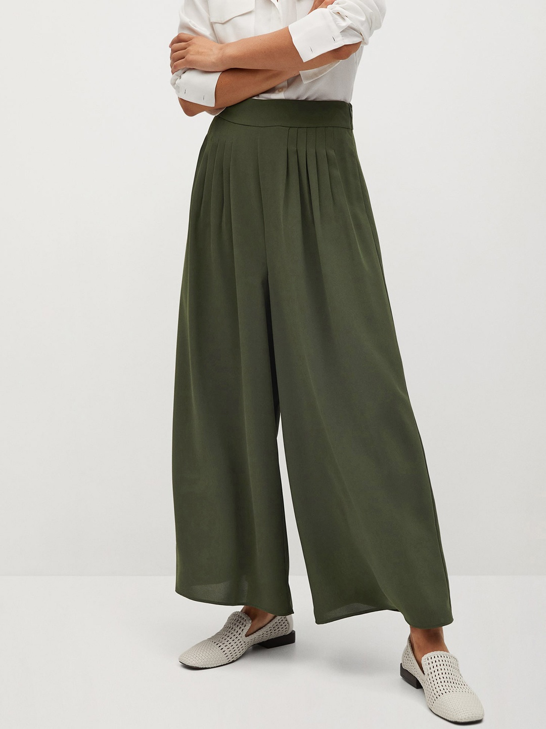 

MANGO Women Olive Green Solid High Rise Pleated Flared Trousers