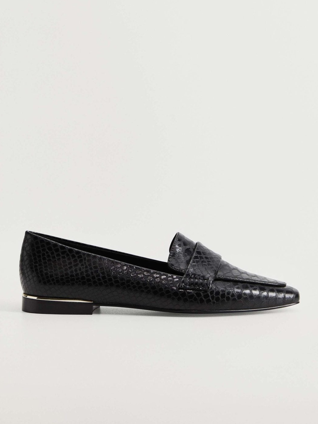 

MANGO Women Black Snakeskin Textured Loafers