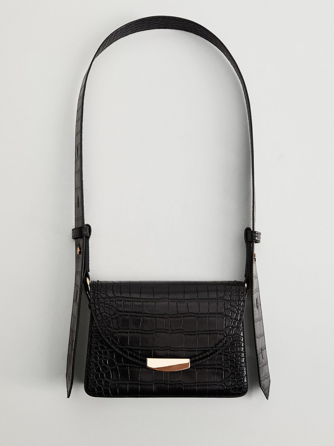 

MANGO Black Croc-Textured Sling Bag