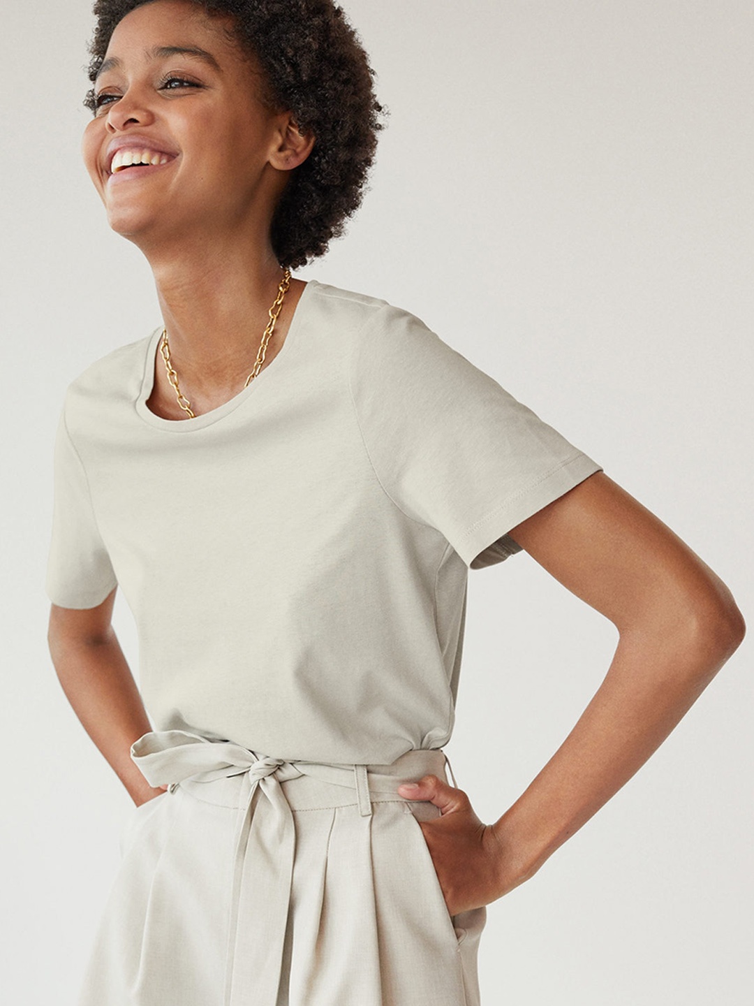

MANGO Women Light Grey Solid Round Neck Sustainable T-shirt