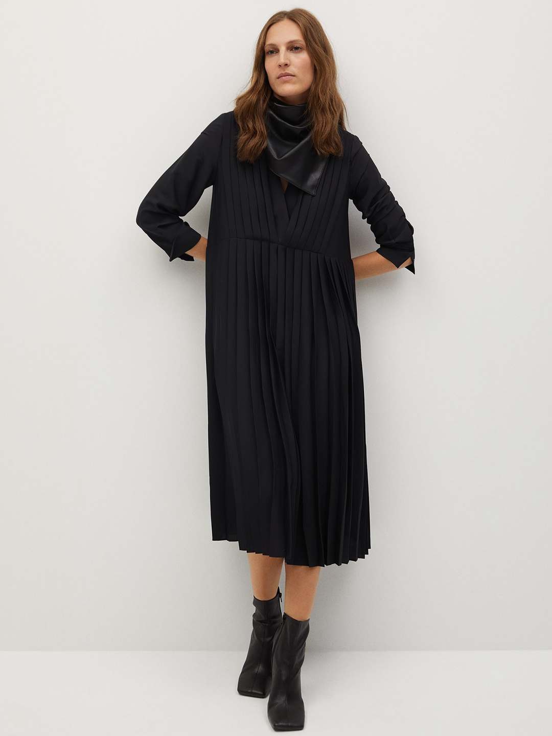 

MANGO Women Black Accordion Pleats Sustainable A-Line Dress
