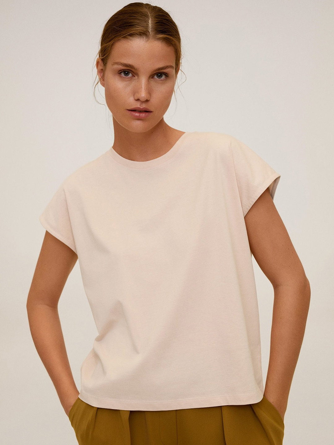 

MANGO Women Cream-Coloured Solid Round Neck T-shirt