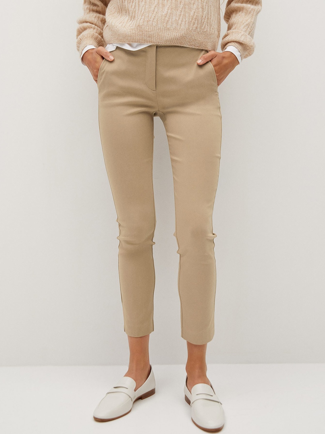 

MANGO Women Beige Sustainable Skinny Fit Solid Cropped Cigarette Trousers