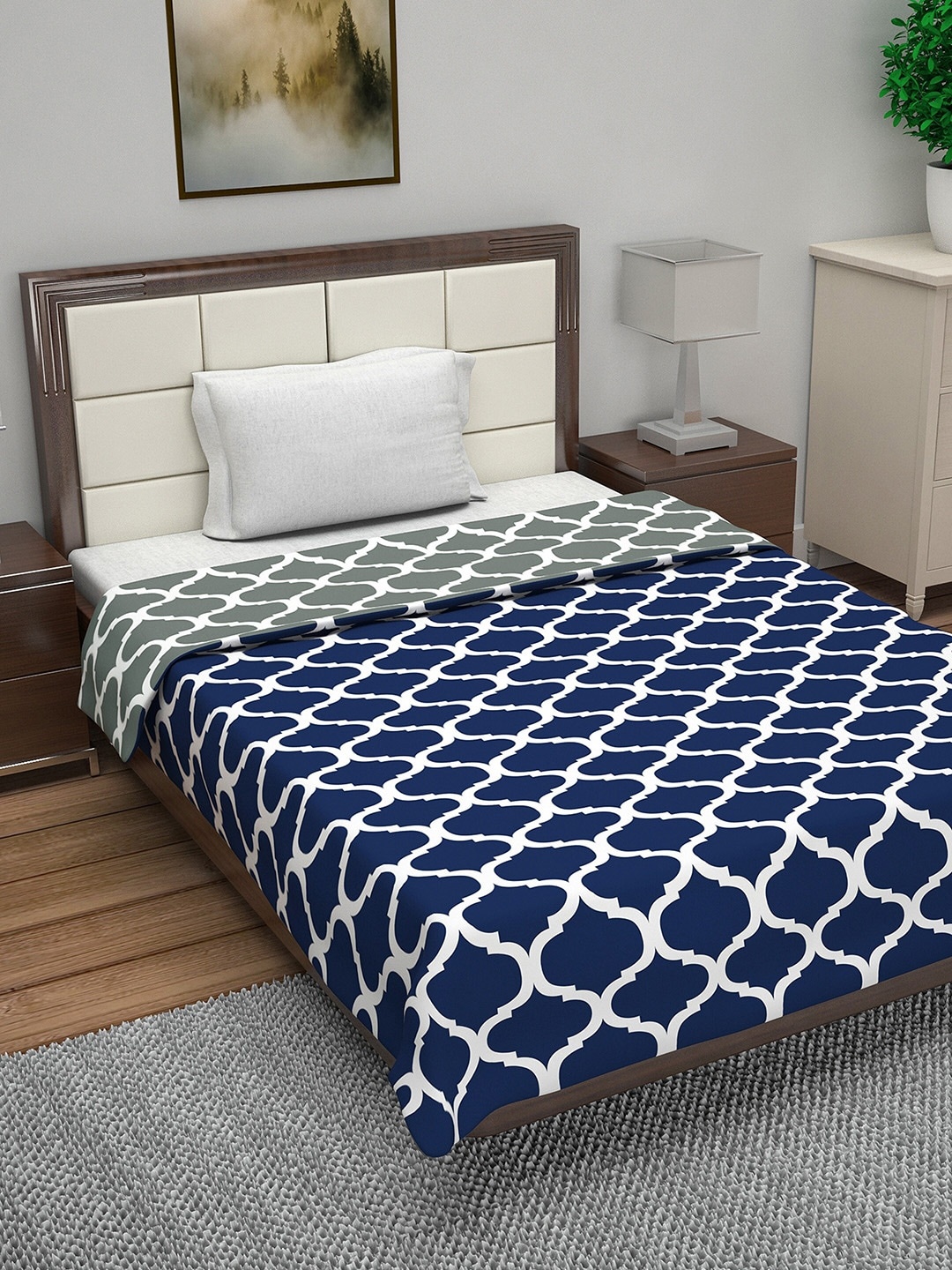 

Divine Casa Navy Blue & Grey Abstract AC Room 110 GSM Single Bed Dohar