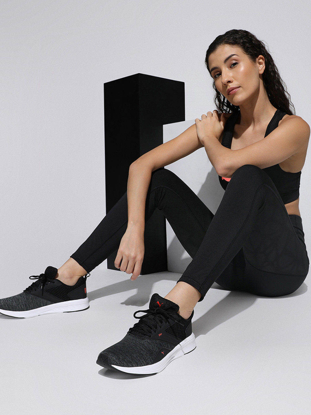 

Puma Boys Black Mesh Running Shoes
