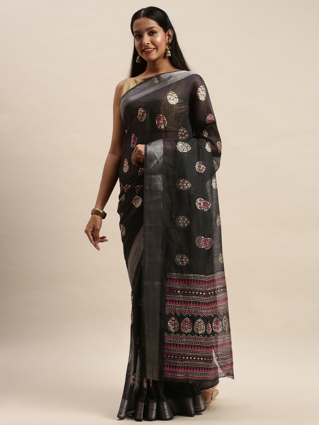 

SANGAM PRINTS Black & Gold-Toned Cotton Blend Woven Design Chanderi Saree