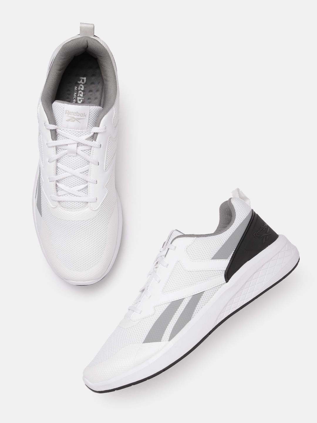 

Reebok Men White Woven Design Chaiss 2k Running Shoes