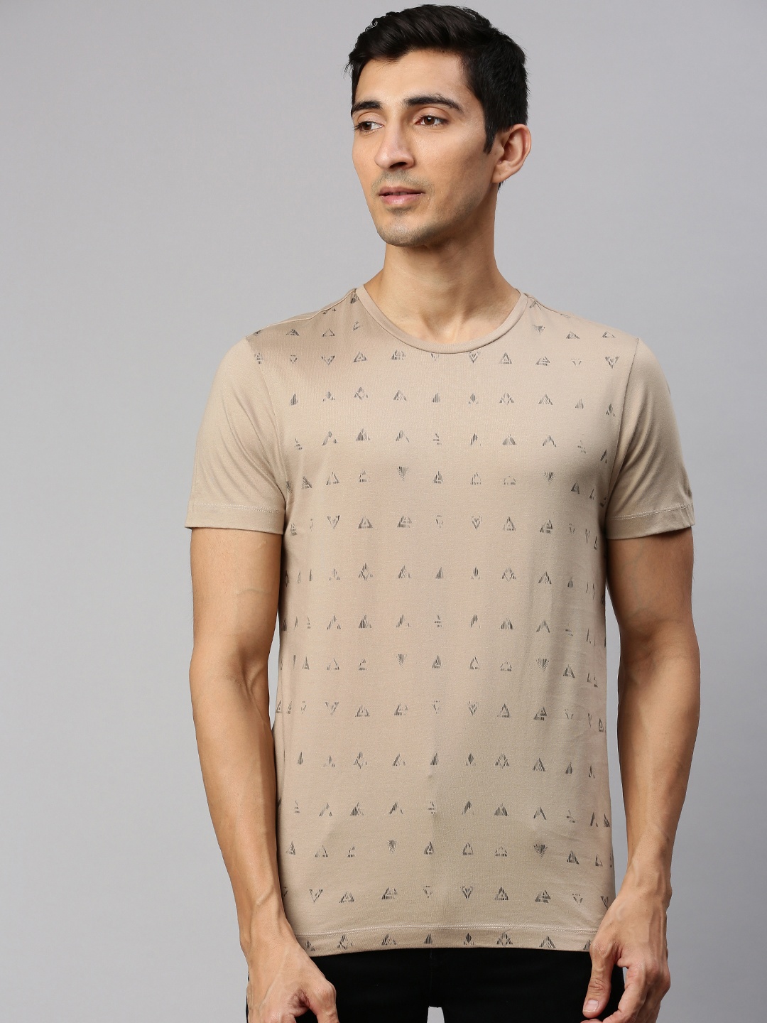 

Arrow New York Men Mauve Abstract Printed Round Neck Pure Cotton T-shirt