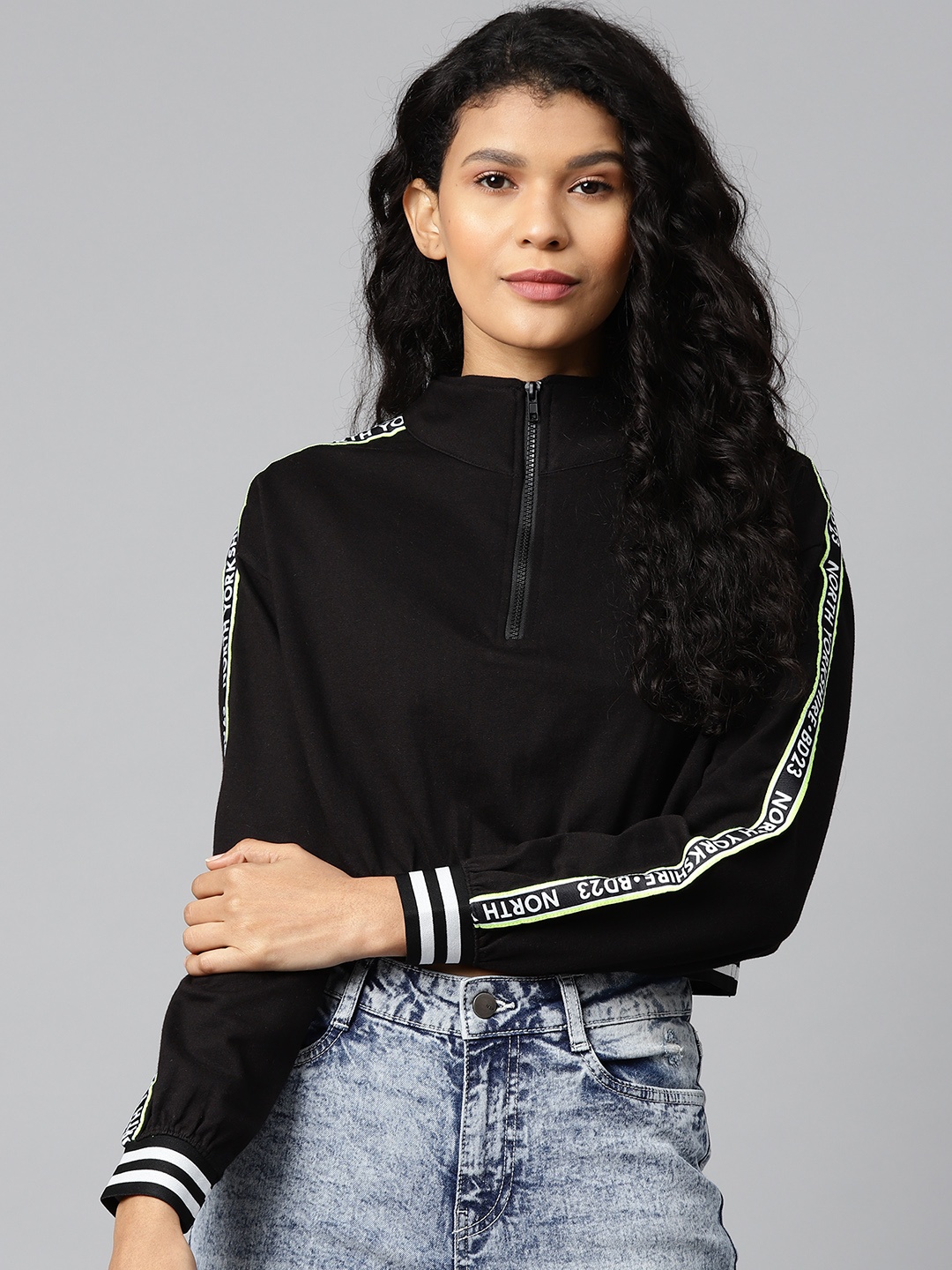 

Hubberholme Women Black Solid Cropped Sweatshirt