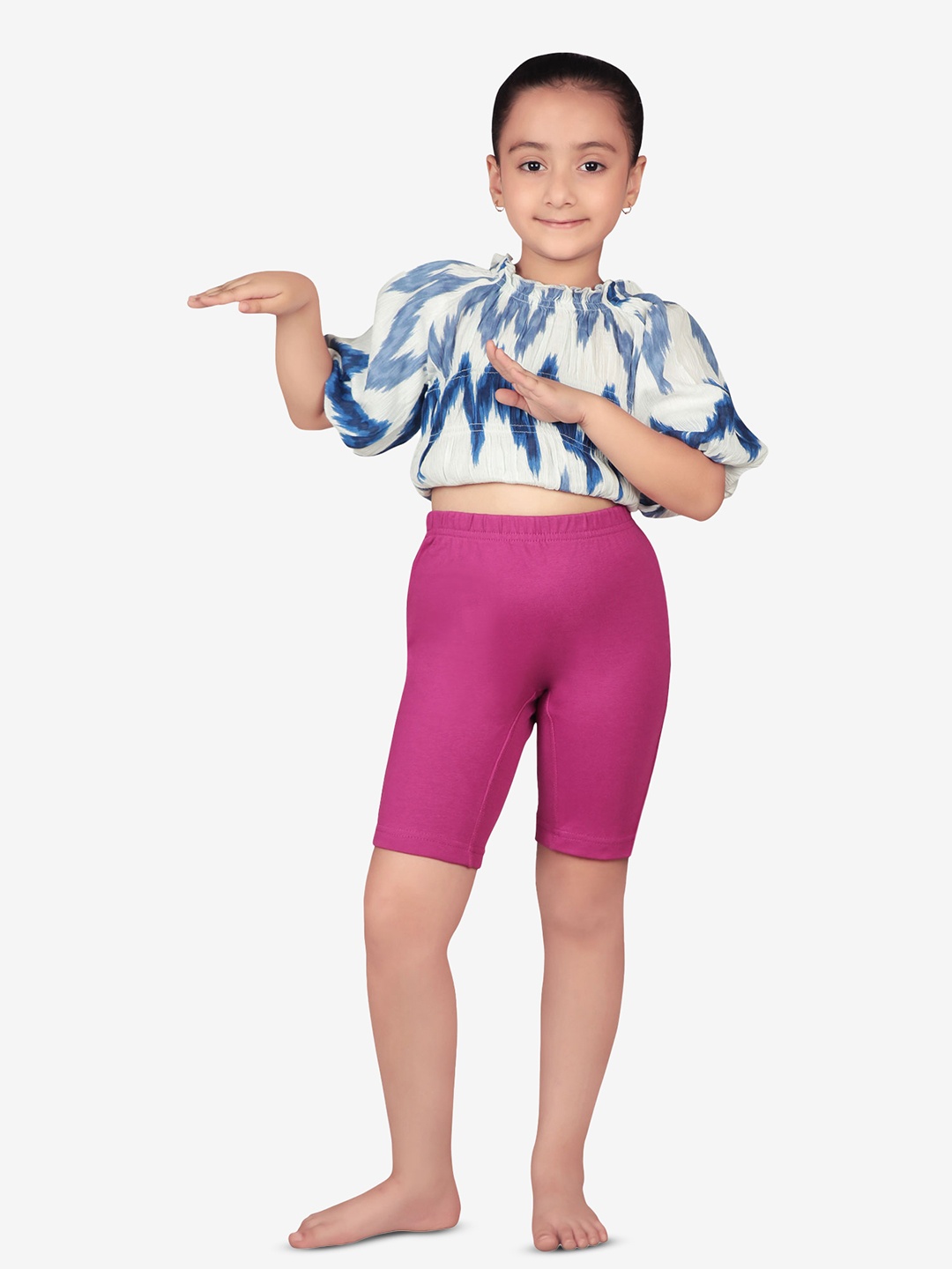 

PROTEENS Girls Pink Solid Slim Fit Biker Shorts