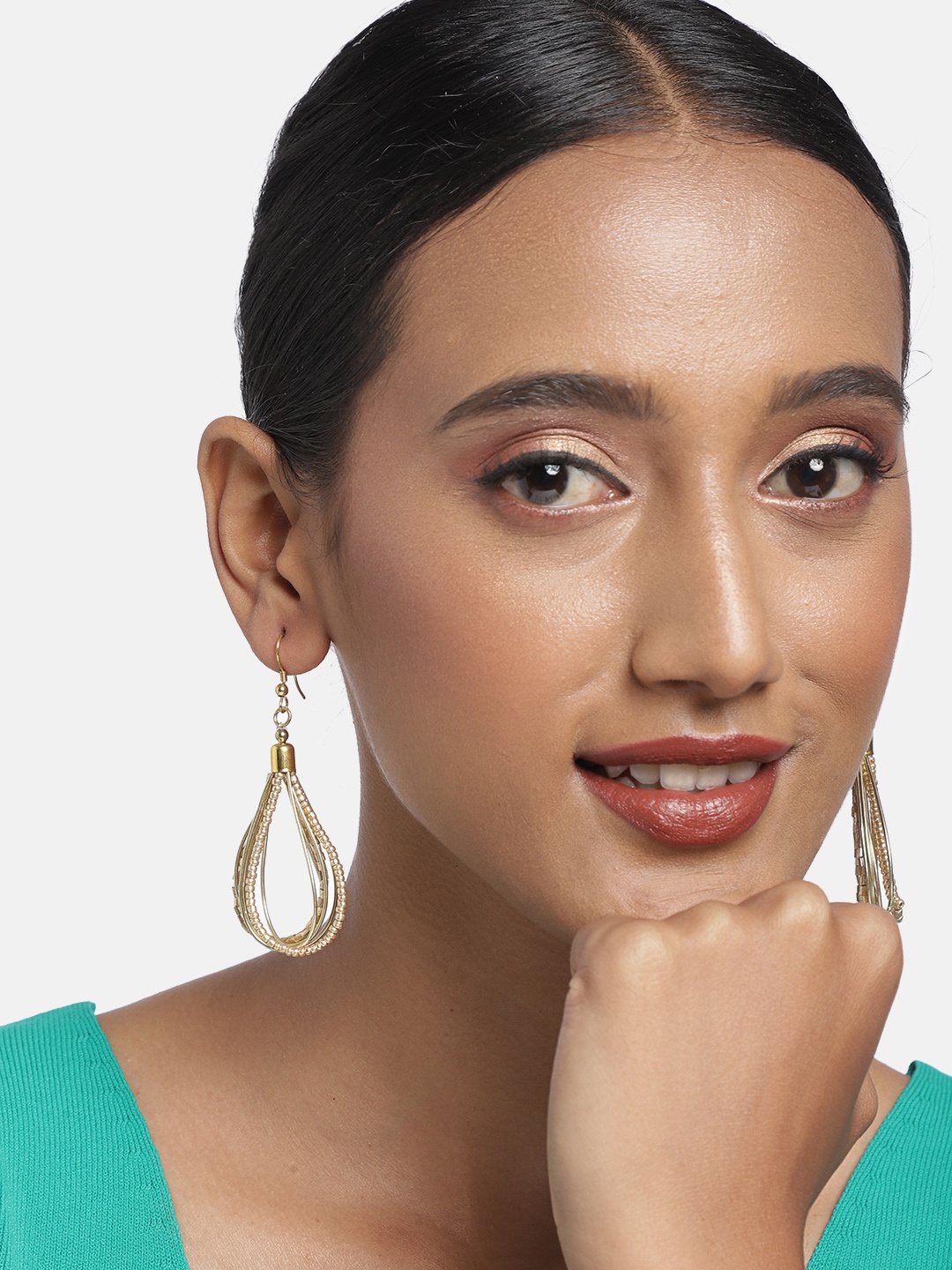 

Ayesha Set Of 2 Gold-Toned Teardrop Shaped Drop Earrings