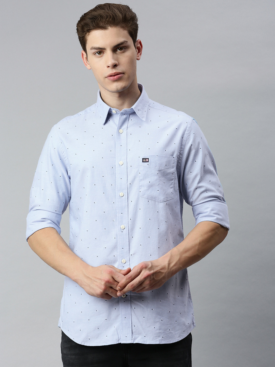 

Arrow Sport Men Blue Slim Fit Solid Casual Shirt