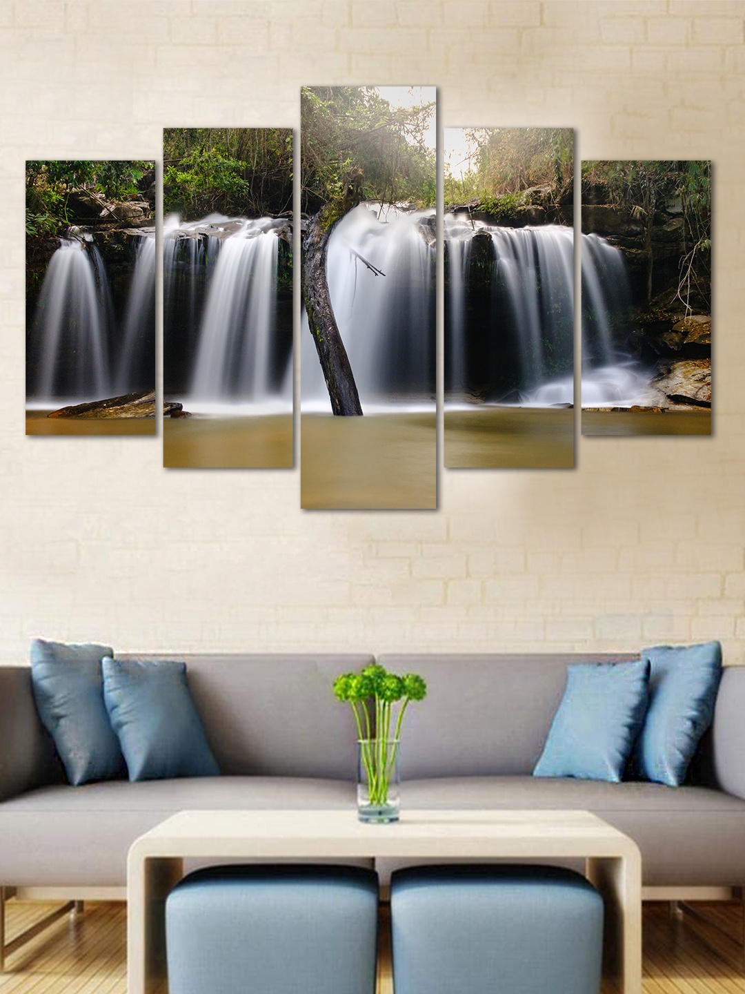 

WENS White & Green Waterfall 5 Panelled Velvet Laminated Wall Art