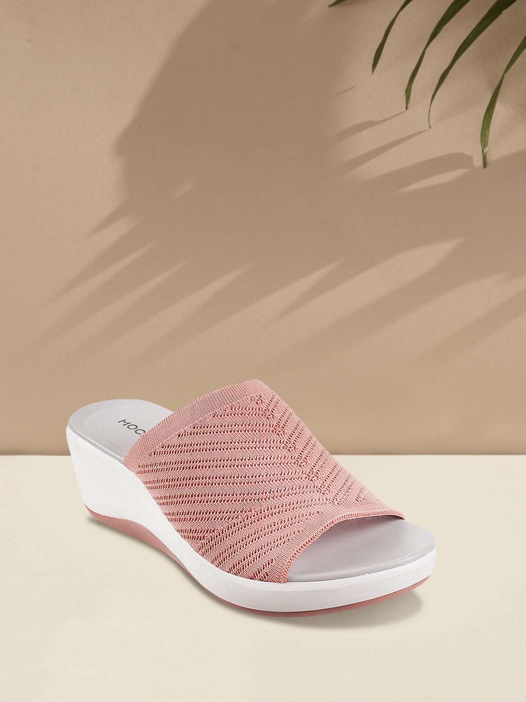 

Mochi Women Pink Woven Design Sandals