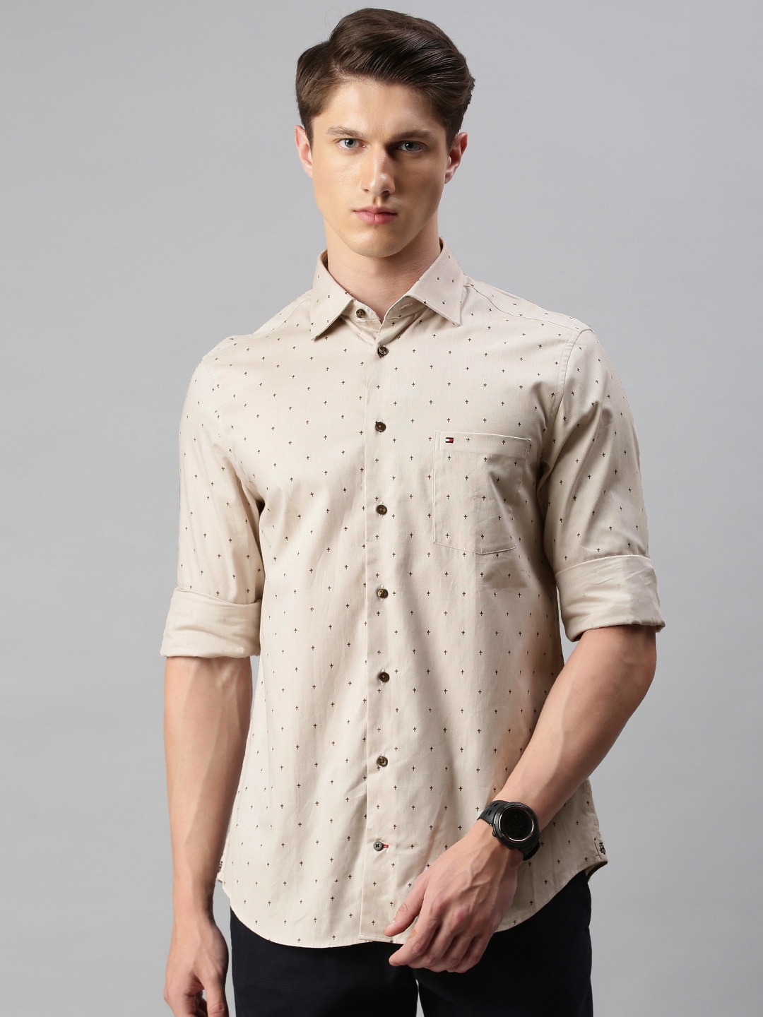 

Tommy Hilfiger Men Beige & Brown Regular Fit Printed Casual Shirt