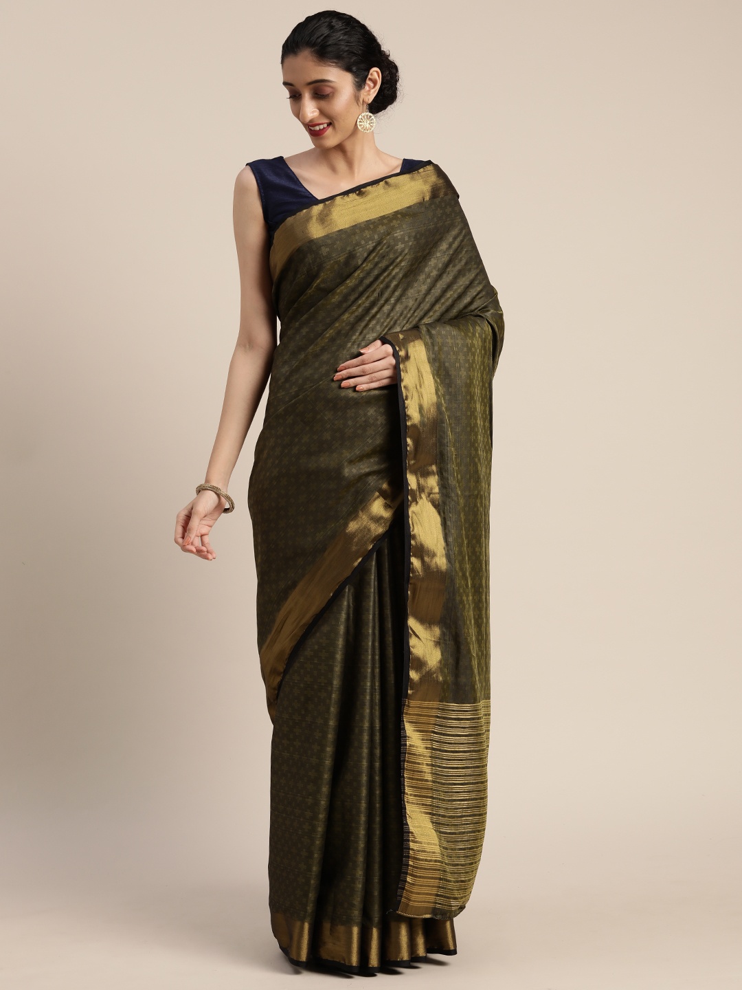 

MIMOSA Black & Golden Art Silk Woven Design Kanjeevaram Saree