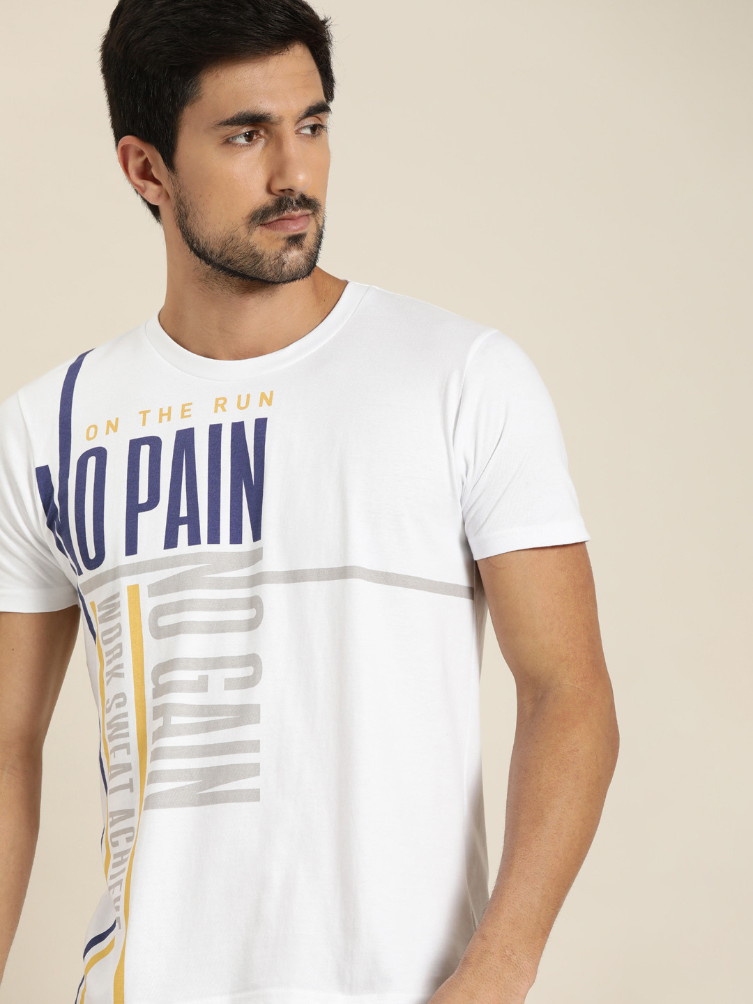 

Moda Rapido Men White Placement Printed Round Neck Pure Cotton T-shirt