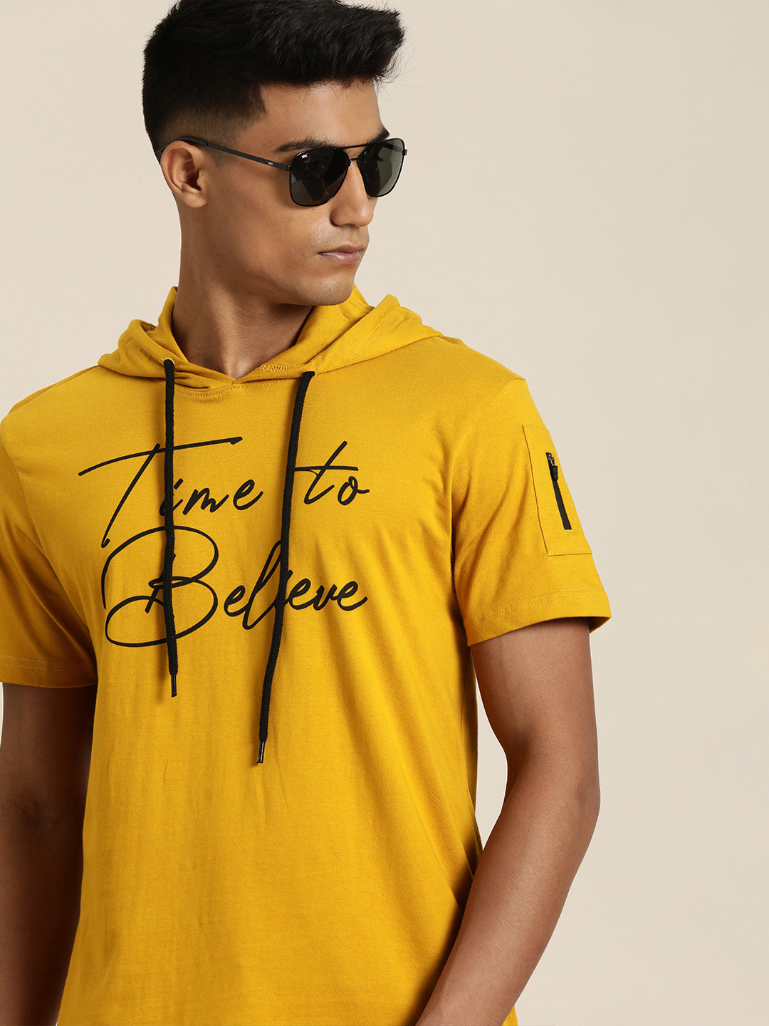 

Moda Rapido Men Mustard Yellow Printed Hooded Pure Cotton T-shirt