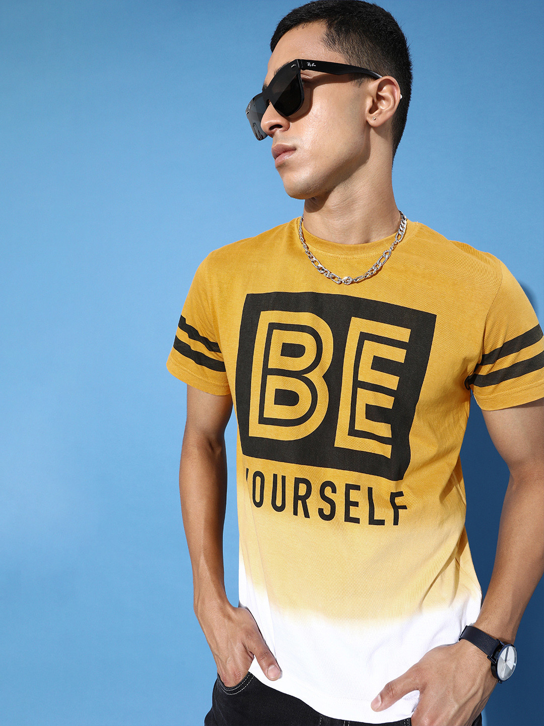 

Moda Rapido Men Mustard Printed Live in Laundered Tshirt