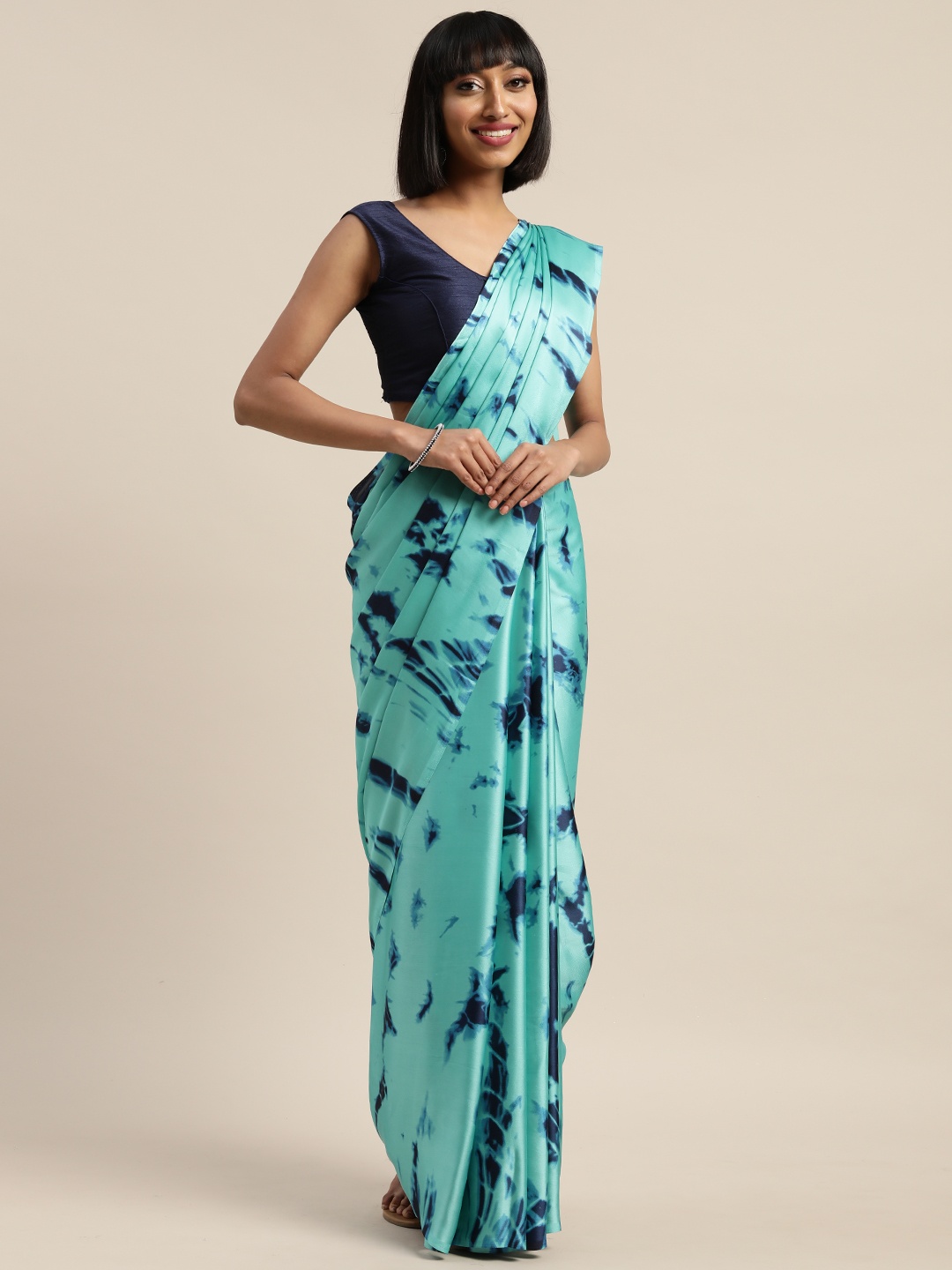 

Mitera Sea Green & Navy Blue Satin Ombre Printed Saree