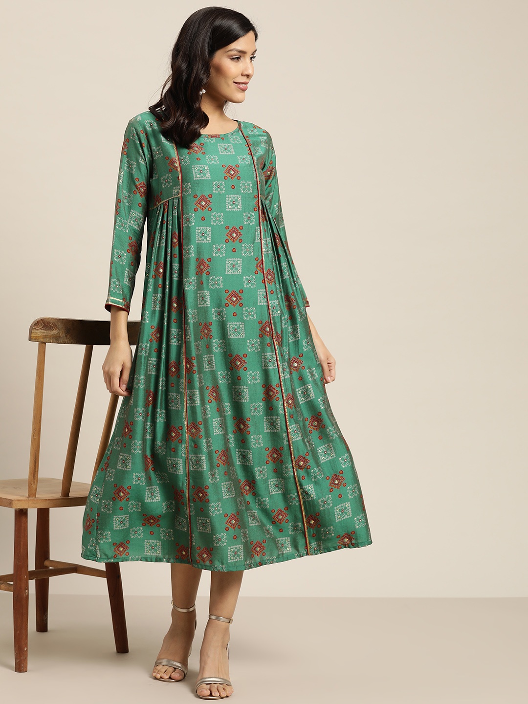 

Sangria Women Green & Red Printed A-Line Dress