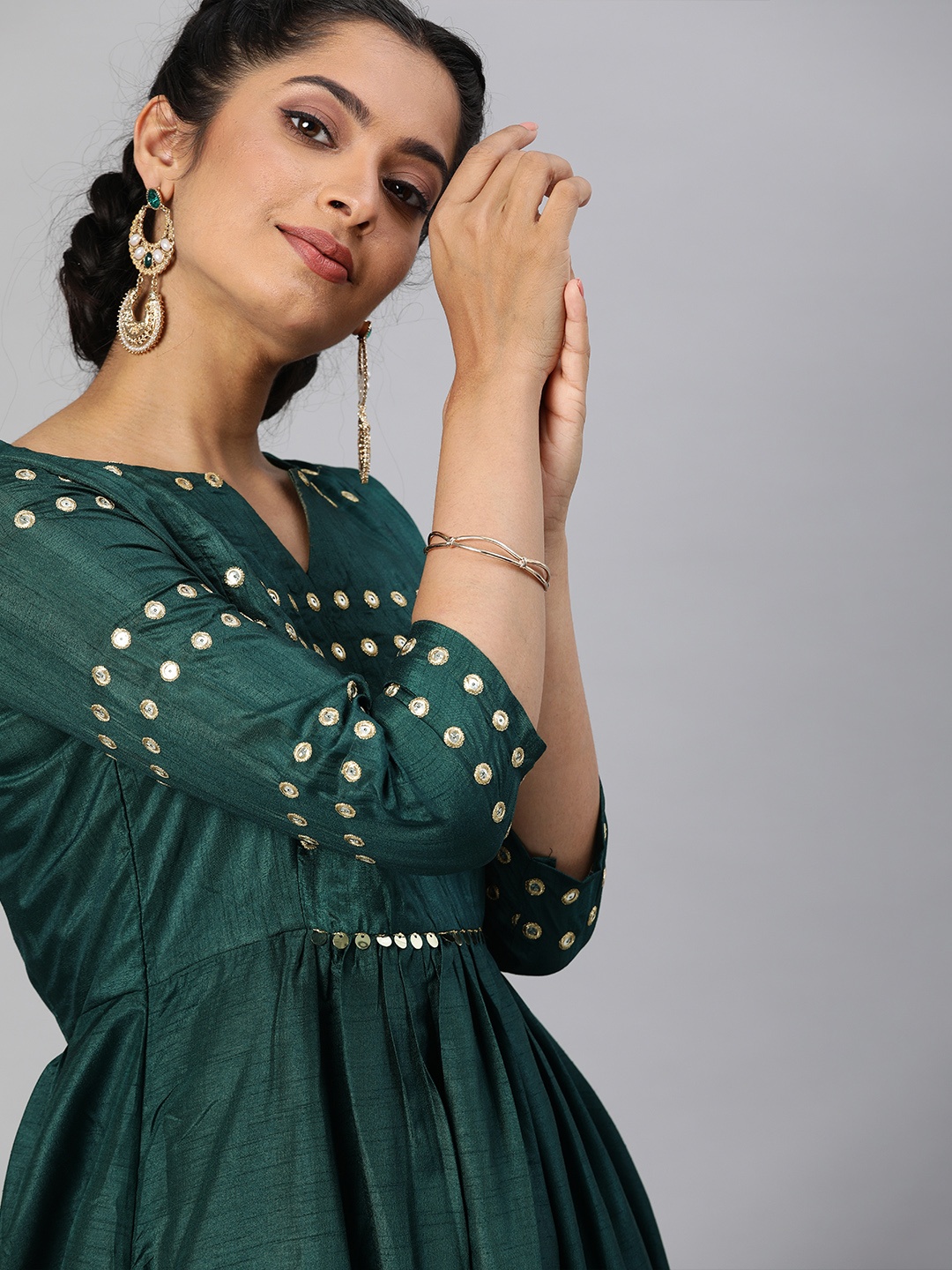 

Inddus Women Green Yoke Design Embroidered Kurta with Palazzos