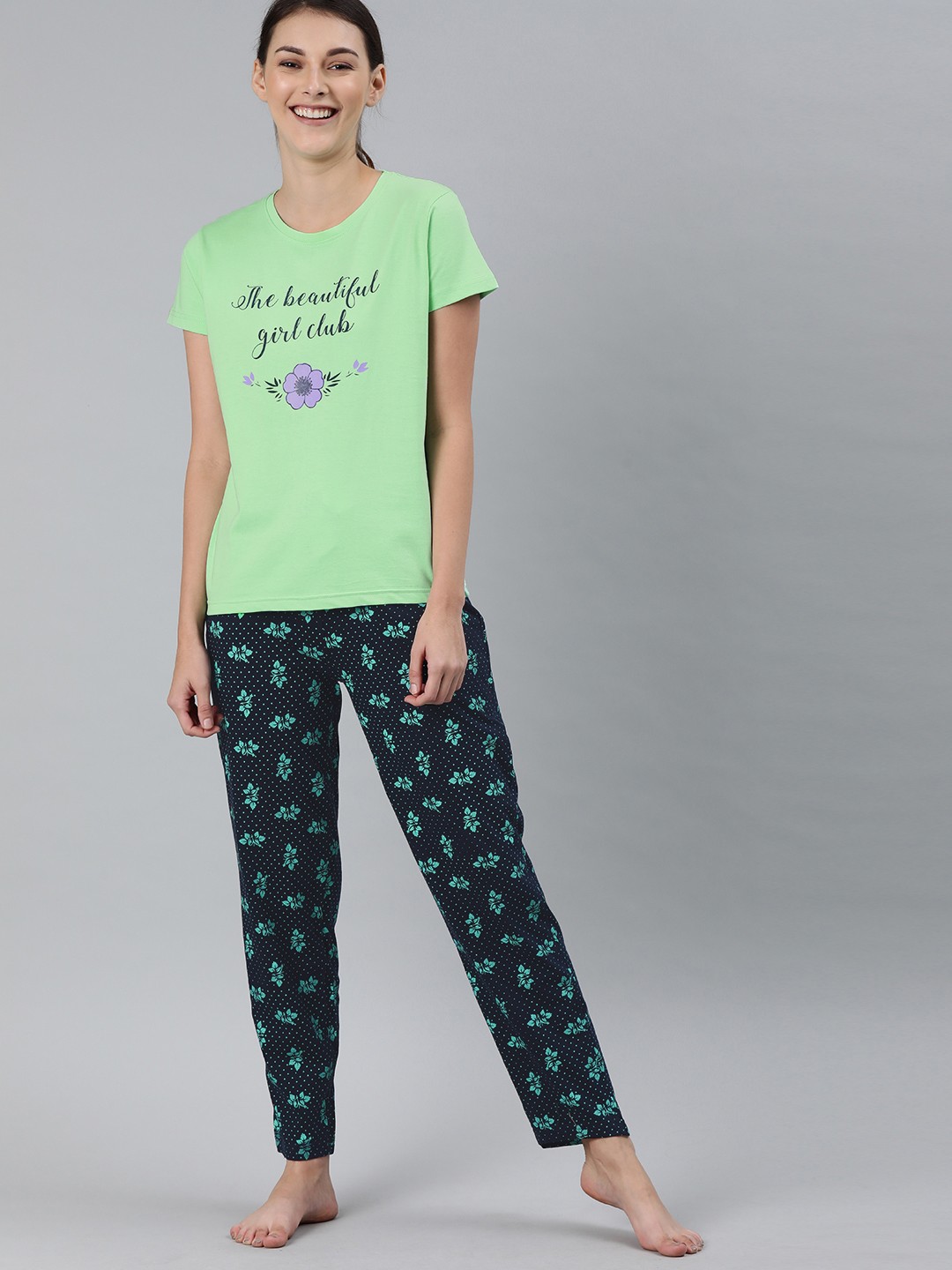 

Enviously Young Women Sea Green & Navy Blue Floral Printed Night suit
