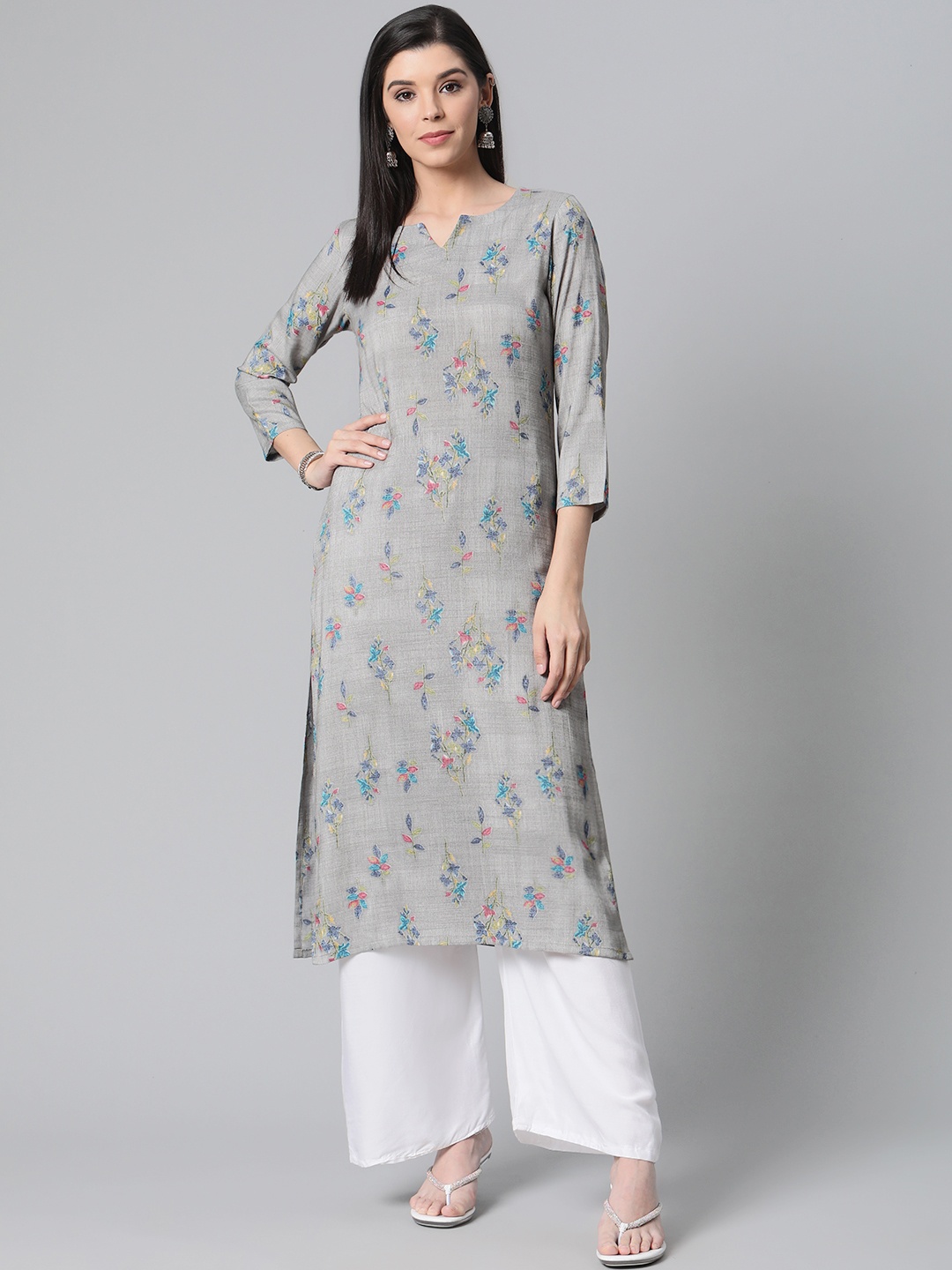 

AHIKA Women Grey & Blue Floral Print Straight Kurta