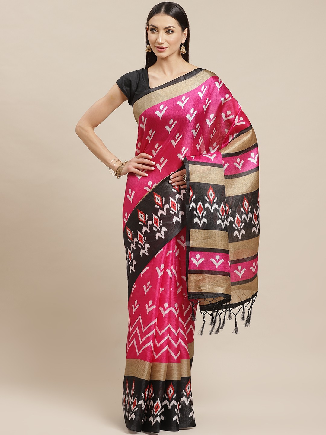 

Rajnandini Pink & Off-White Printed Celebrity Ikat Saree