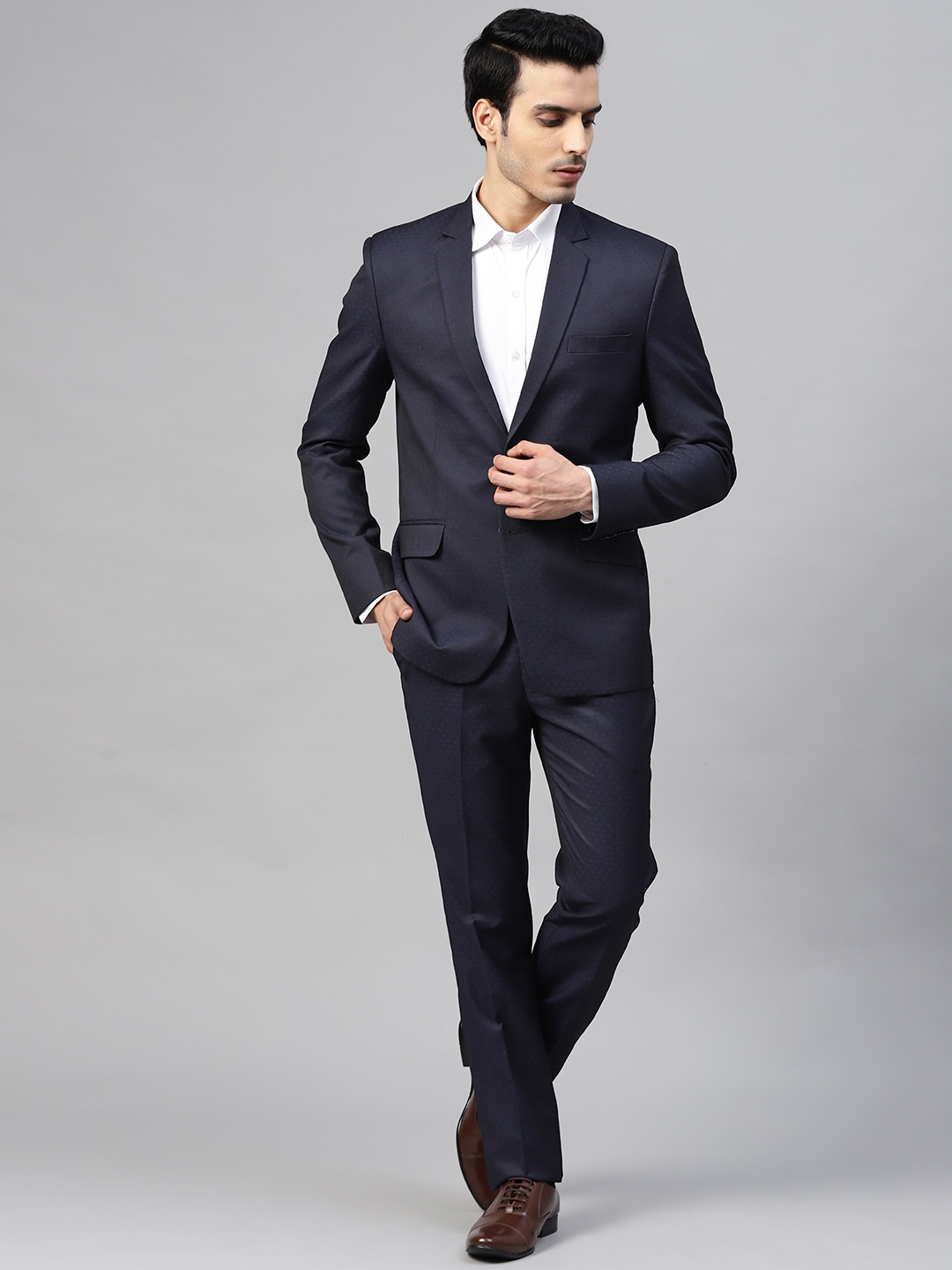 

MANQ Men Navy Blue Self-Design Slim Fit Single-Breasted Suit