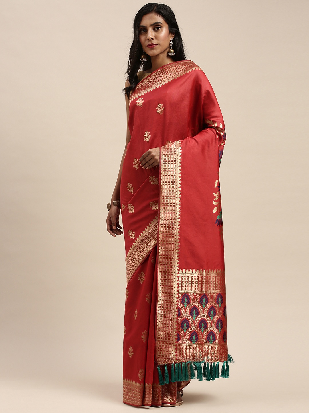 

VASTRANAND Red & Gold-Toned Silk Blend Woven Design Banarasi Saree