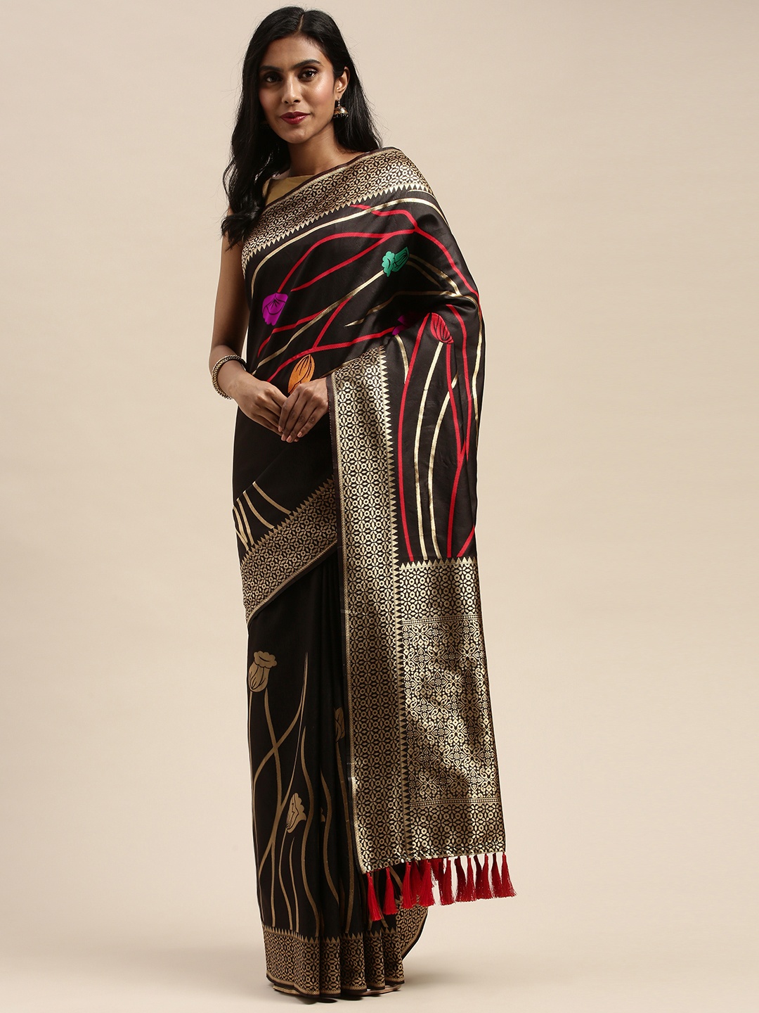 

VASTRANAND Black & Gold-Toned Silk Blend Woven Design Banarasi Saree