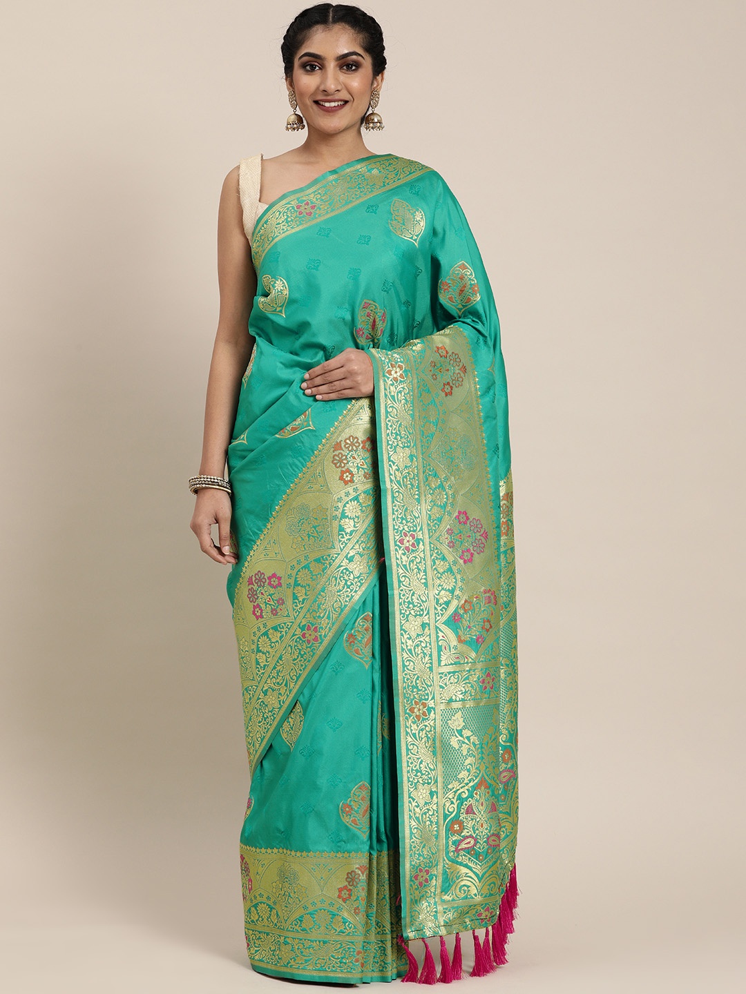 

VASTRANAND Sea Green & Gold-Toned Silk Blend Woven Design Kanjeevaram Saree