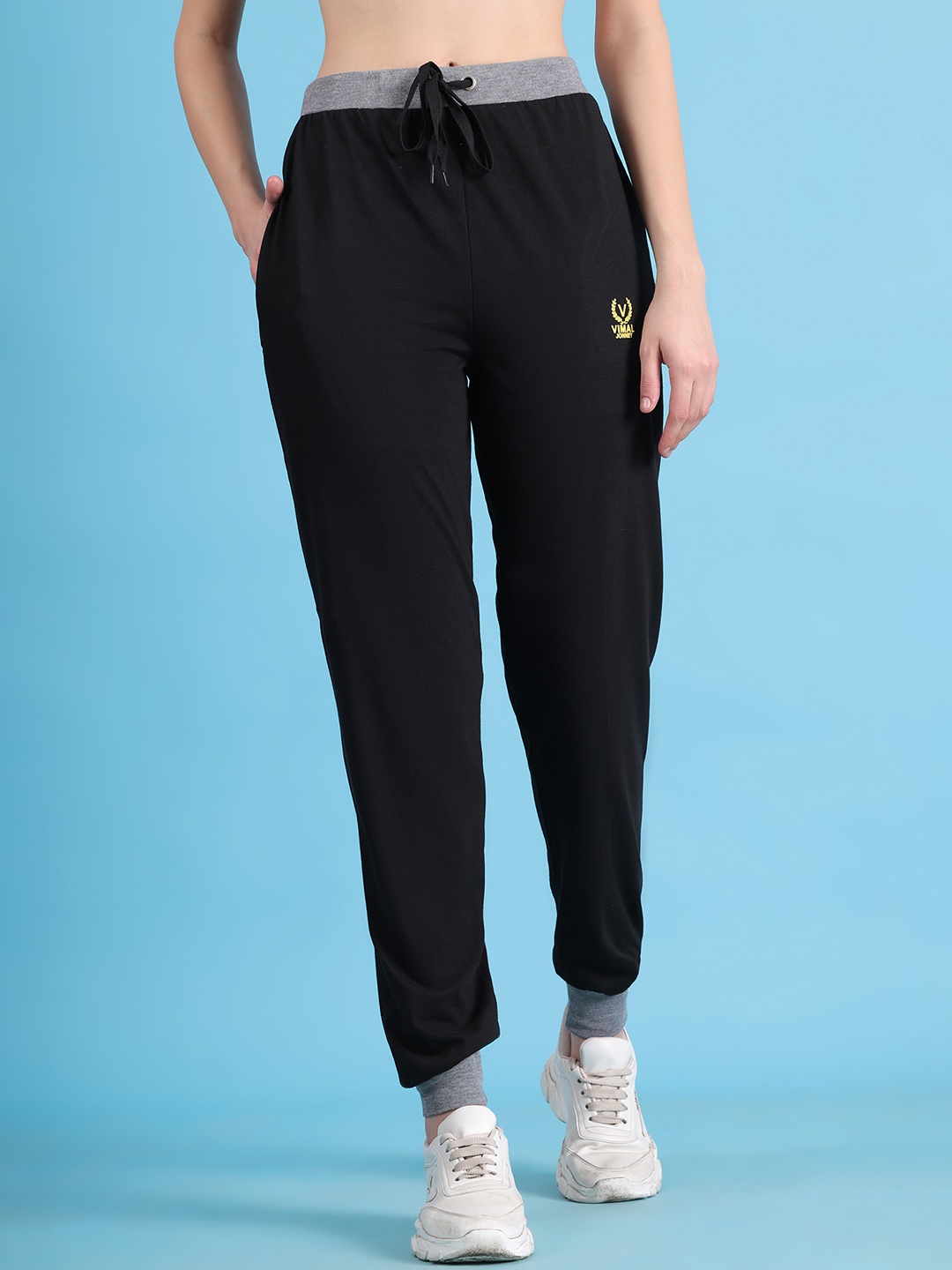 

VIMAL JONNEY Women Black Solid Joggers