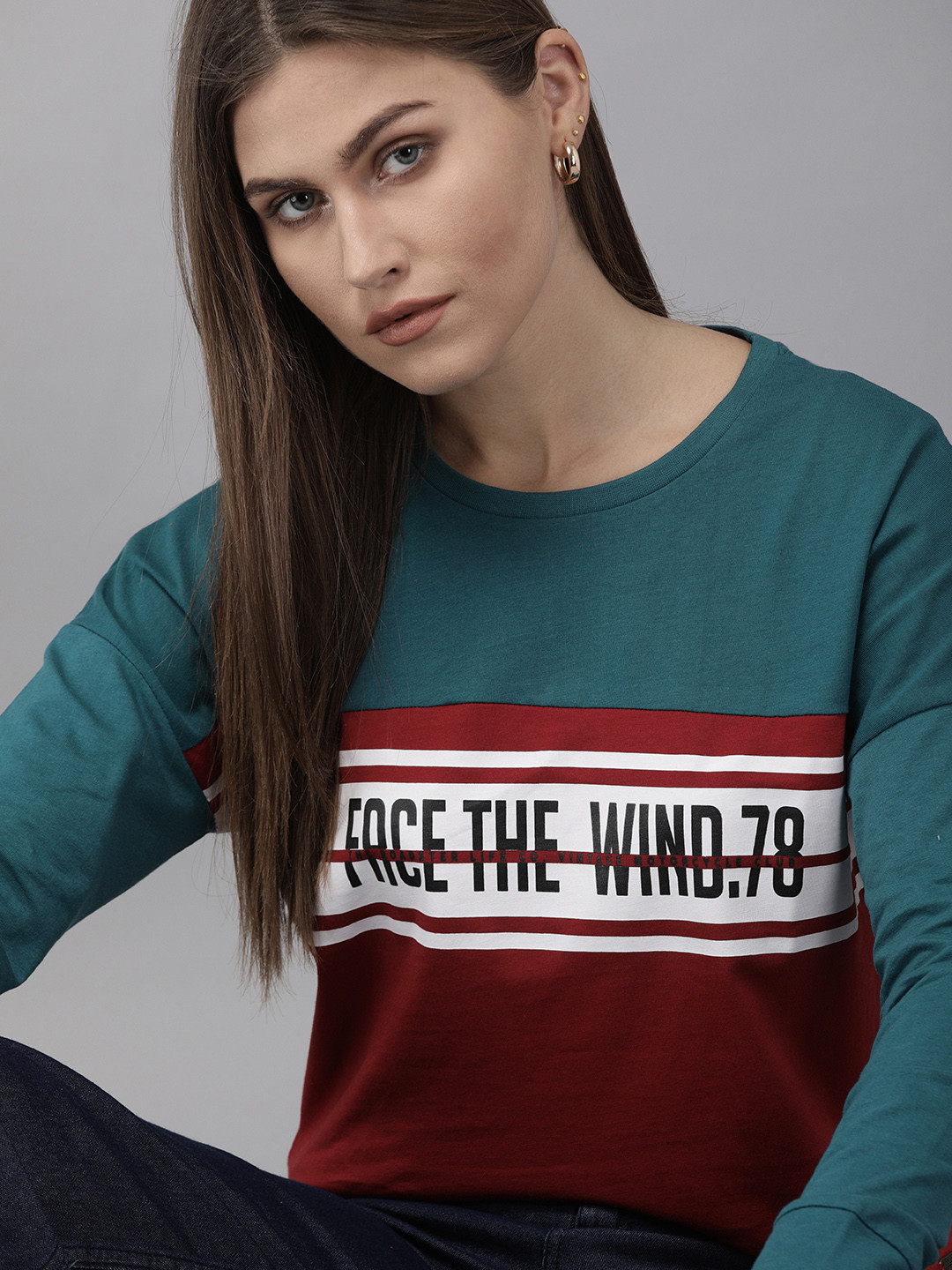 

Roadster Women Maroon Colourblocked Round Neck T-shirt