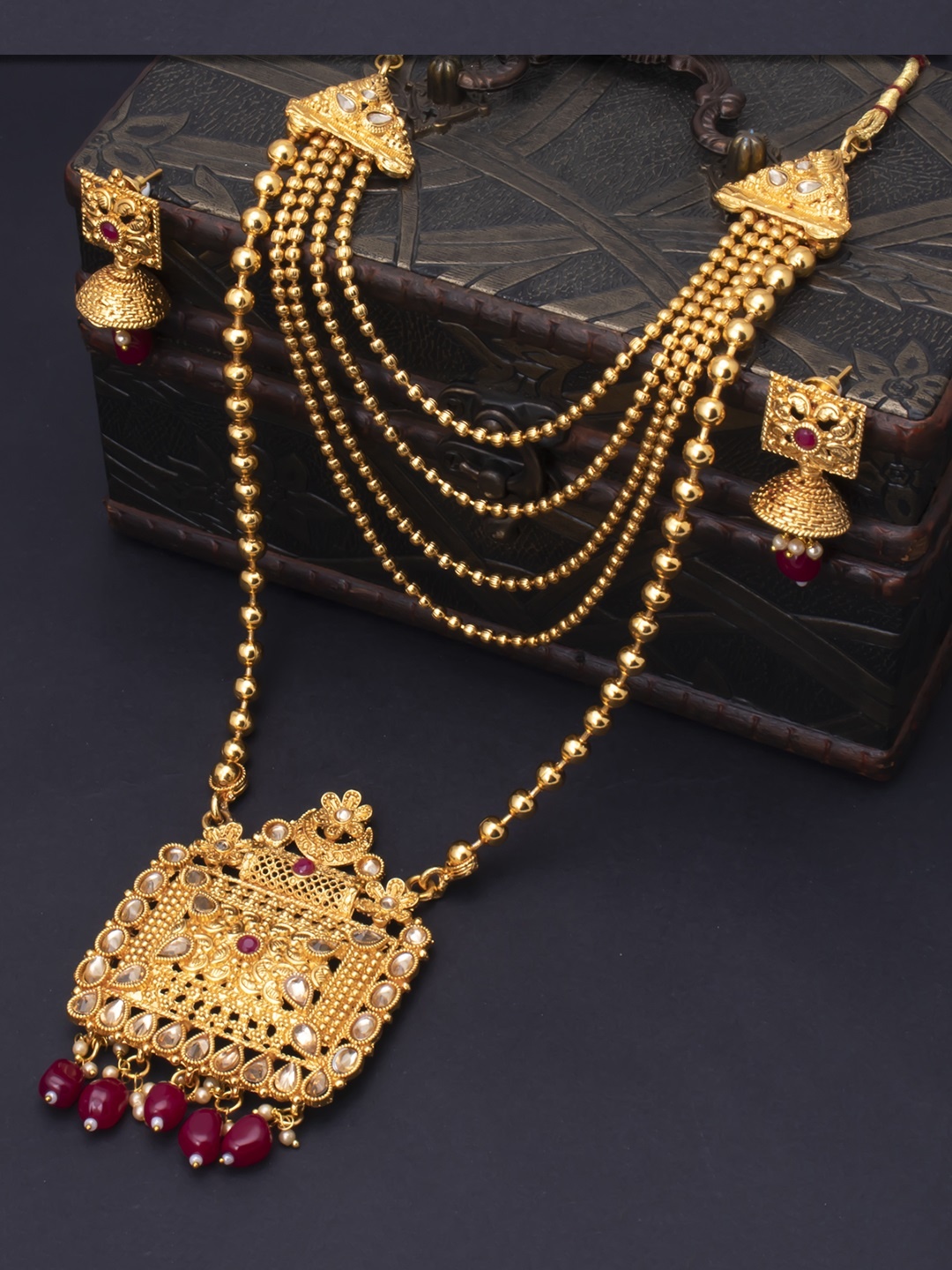 

Sukkhi Gold-Plated Pink Artificial Stone-Studded Beaded Jewellery Set