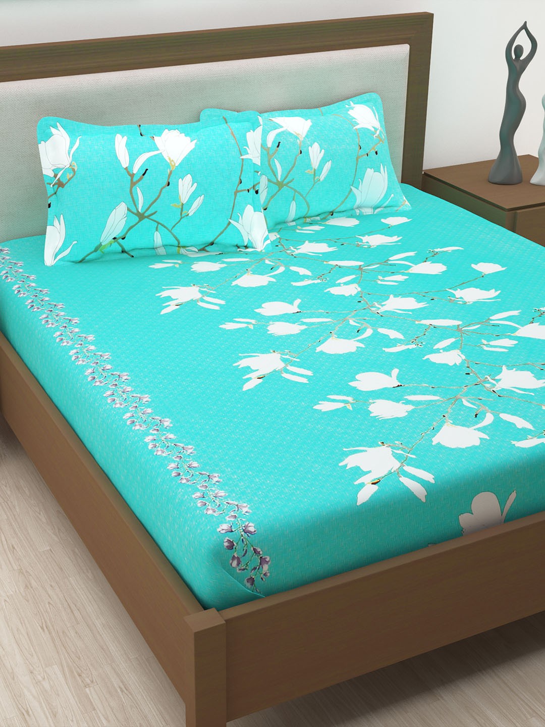 

Story@home Turquoise Blue & White Floral 186 TC Cotton 1 King Bedsheet with 2 Pillow Covers